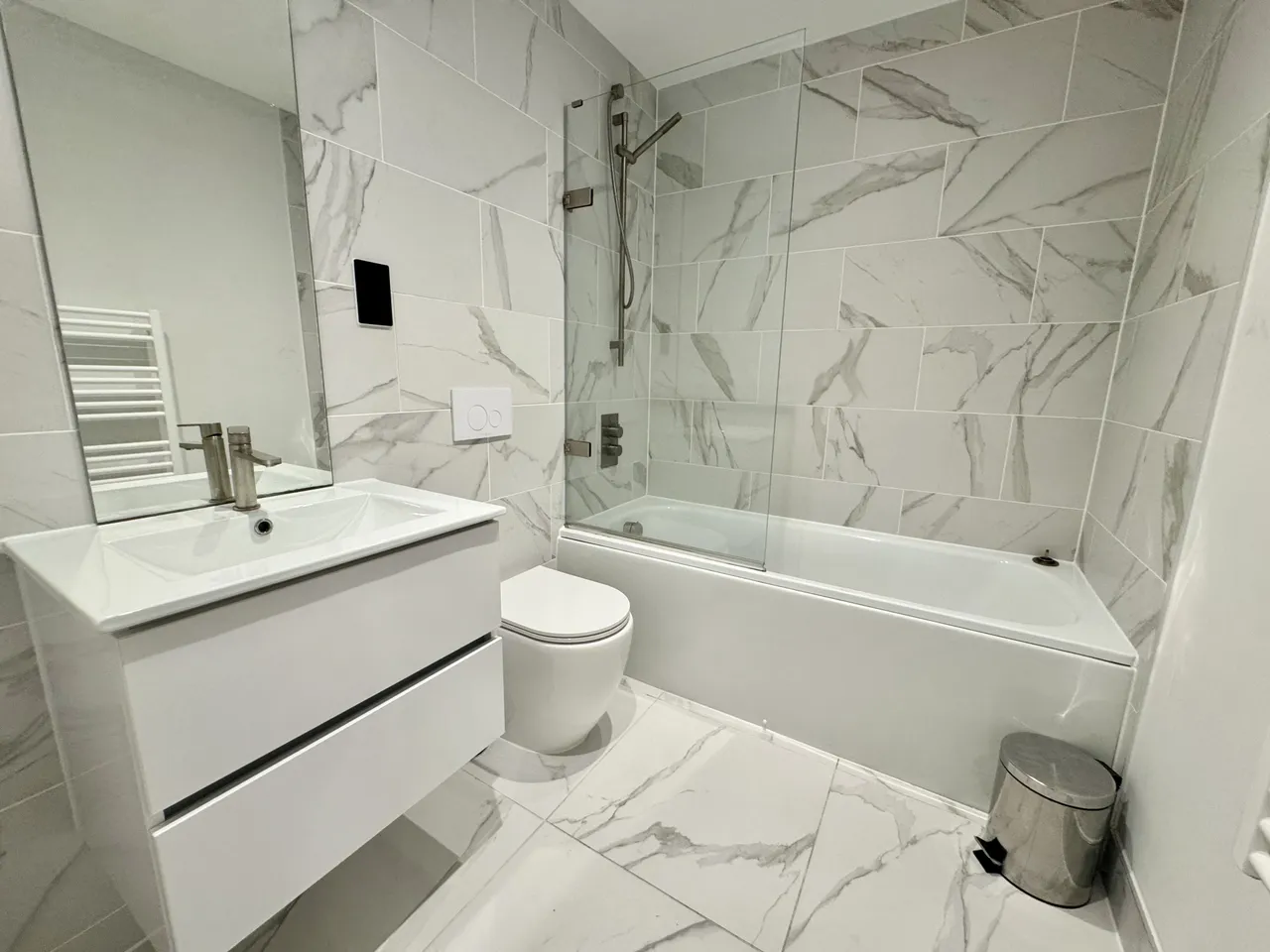 Apex, B12, photo 4