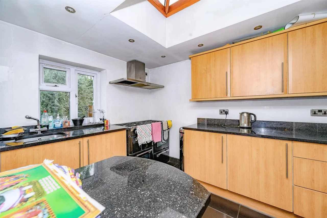 Ringwood Road, Luton, LU2, photo 13