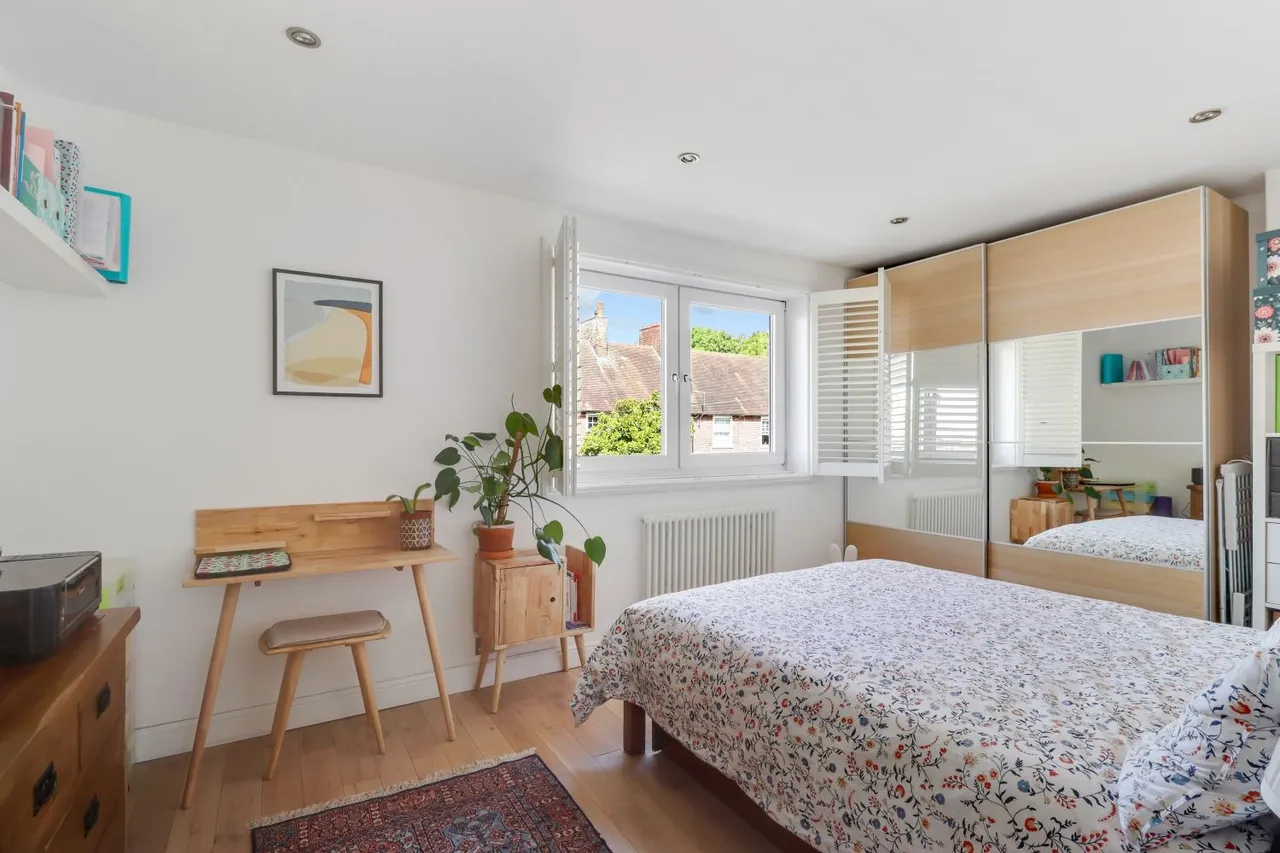 Prestbury Square, Mottingham, SE9, photo 3