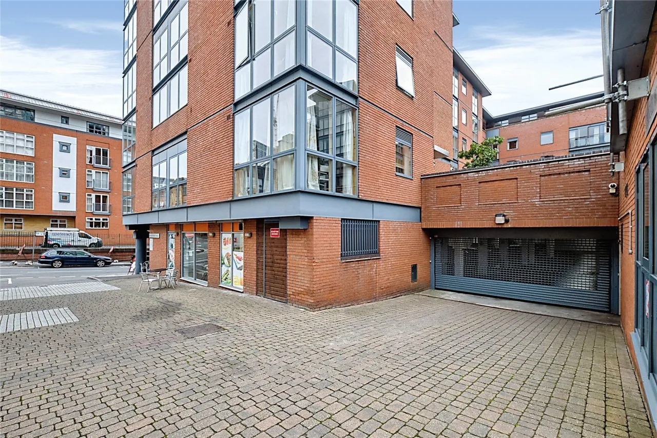Waterfront Walk, Birmingham, B1, photo 10