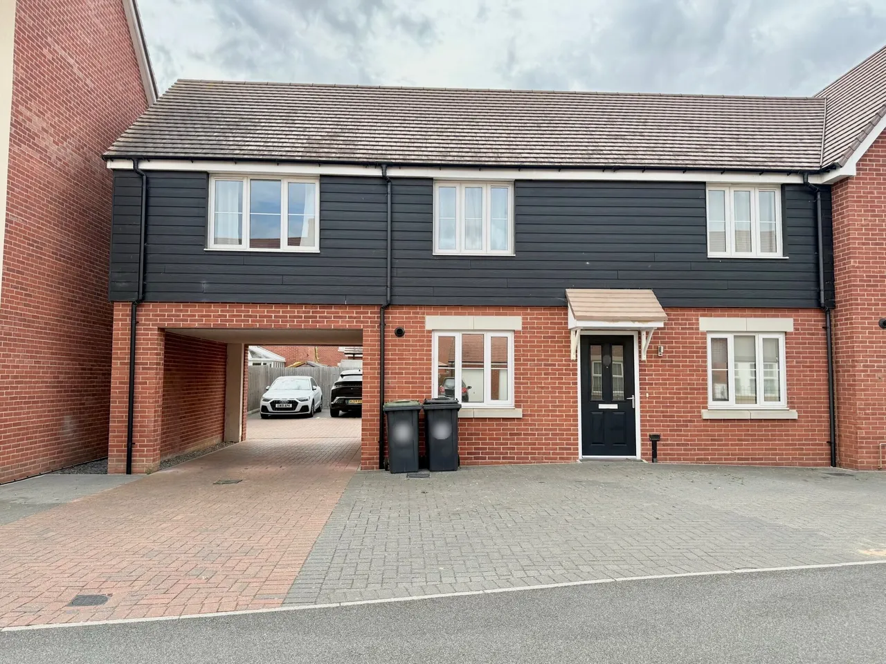 2 bed property to rent — Delius Road, Biggleswade