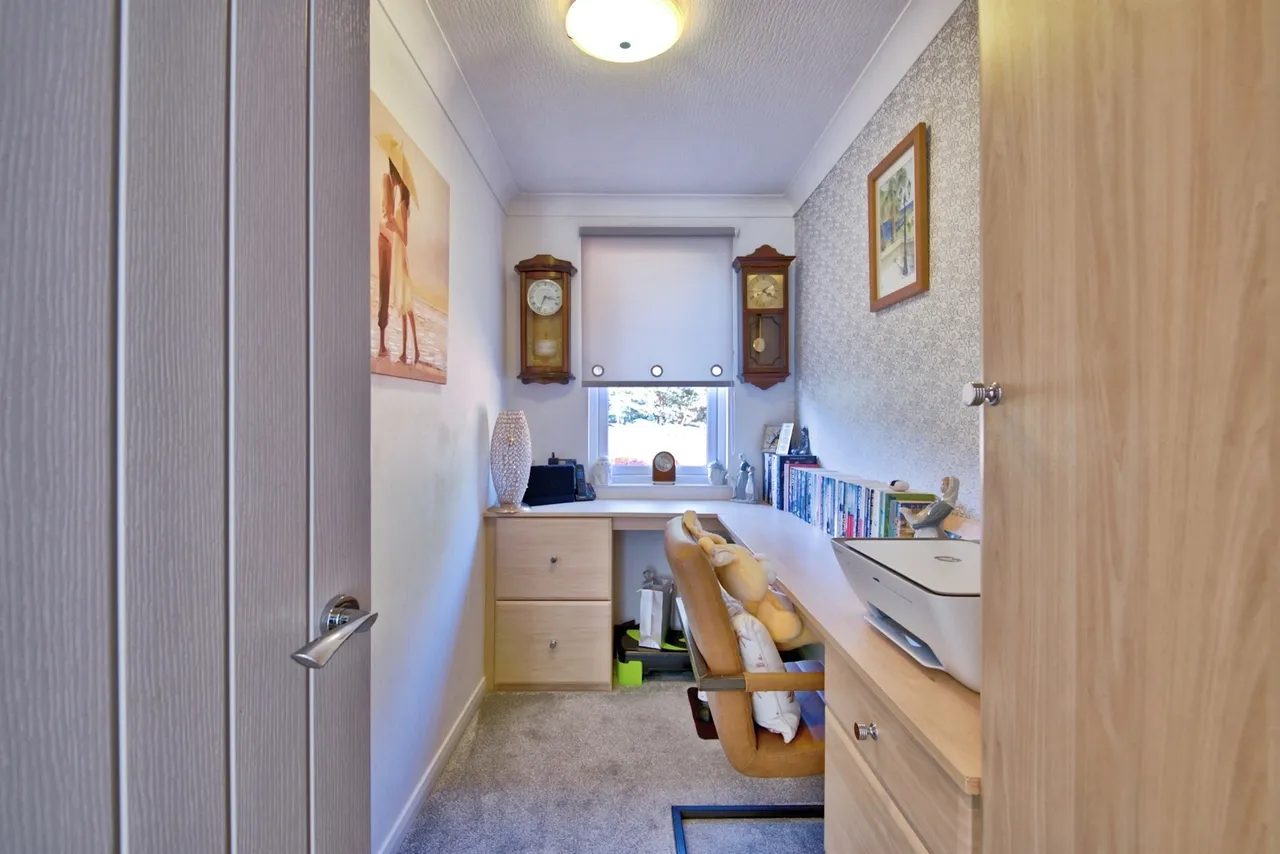 Oakleigh Close, Weeley, CO16, photo 9