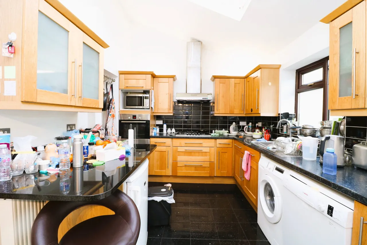 Greenford Road, Harrow, HA1 3QH, photo 8