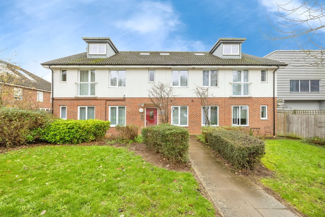 Queen Marys Avenue, Watford, photo 12