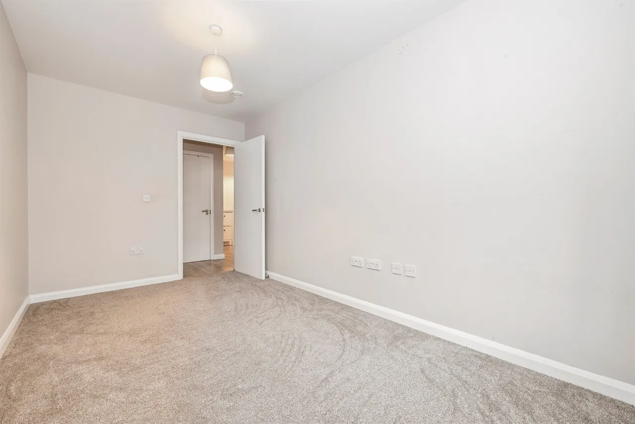 Queen Marys Avenue, Watford, photo 2