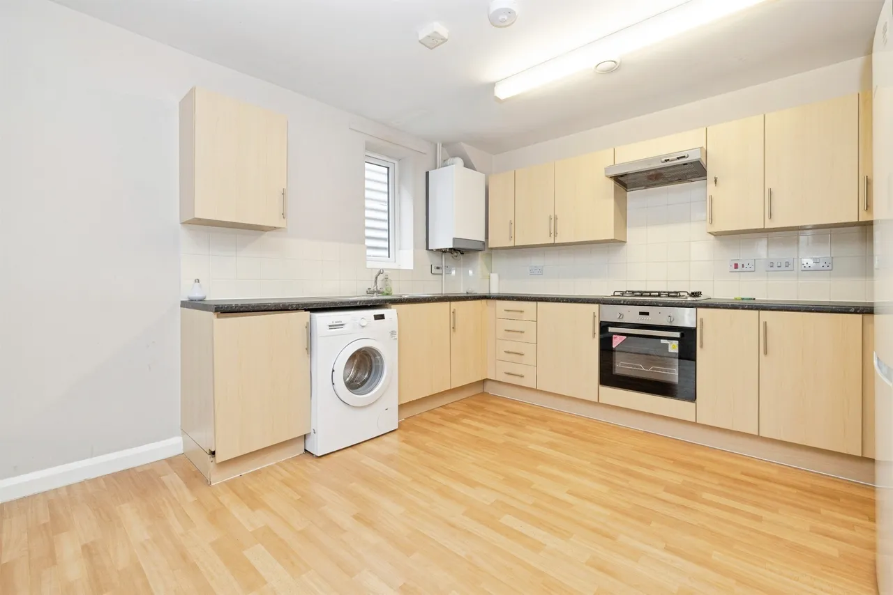 Queen Marys Avenue, Watford, photo 5