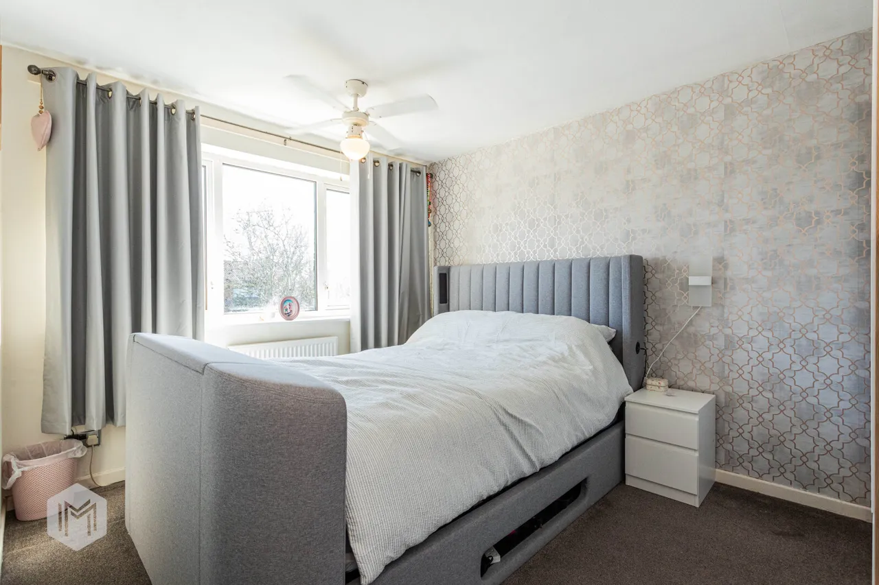 Philips Avenue, Farnworth, Bolton, BL4 9BJ, photo 11