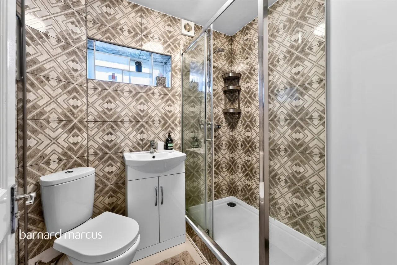 Elizabeth Place, London, photo 9