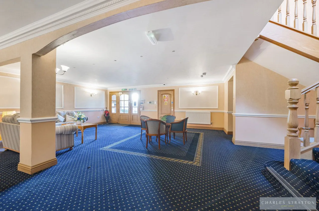 220A Main Road, Romford, Essex, RM2 5HR, photo 12