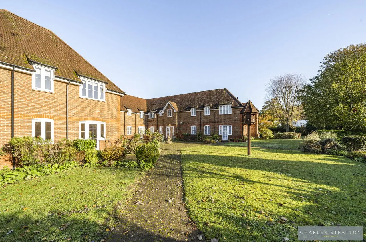 220A Main Road, Romford, Essex, RM2 5HR, photo 17