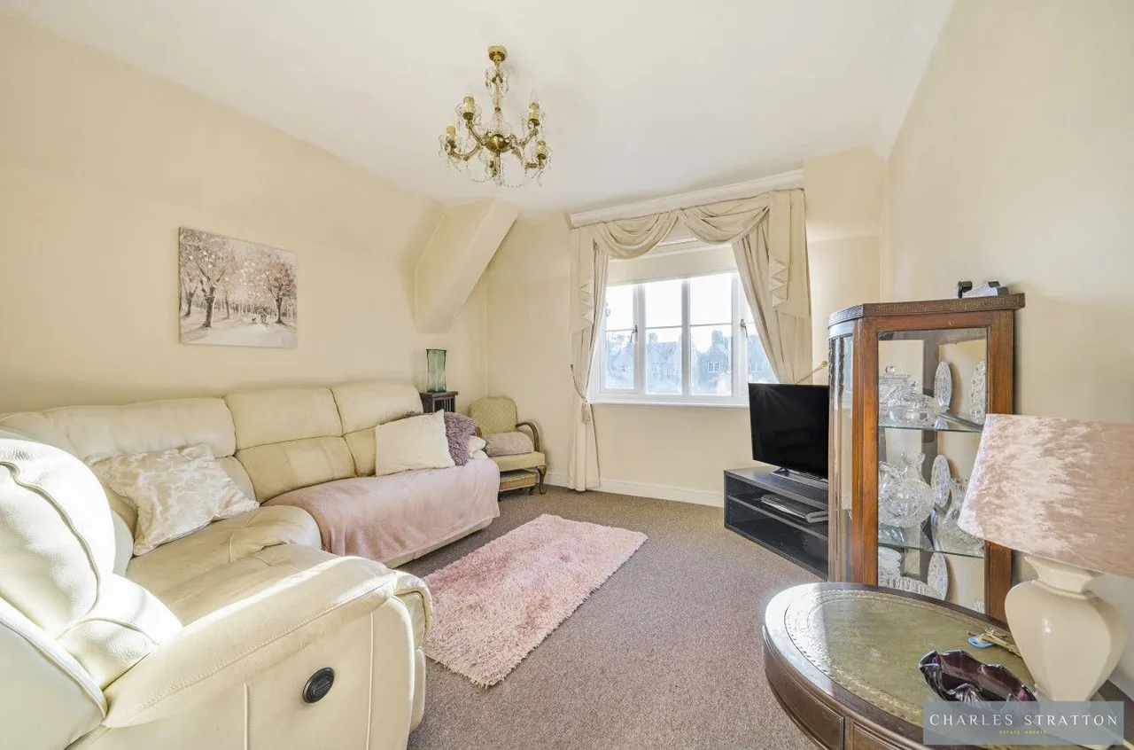 220A Main Road, Romford, Essex, RM2 5HR, photo 3