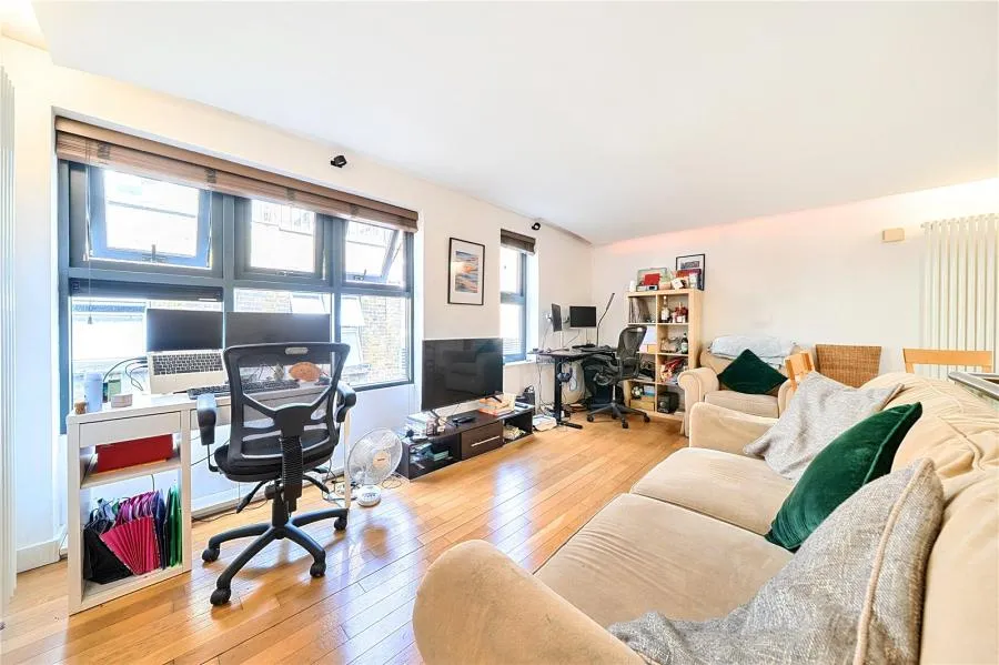 Marmion Mews, London, SW11, photo 11