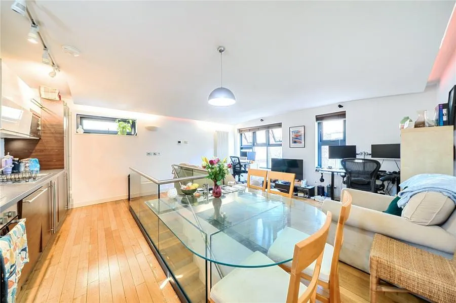 Marmion Mews, London, SW11, photo 10