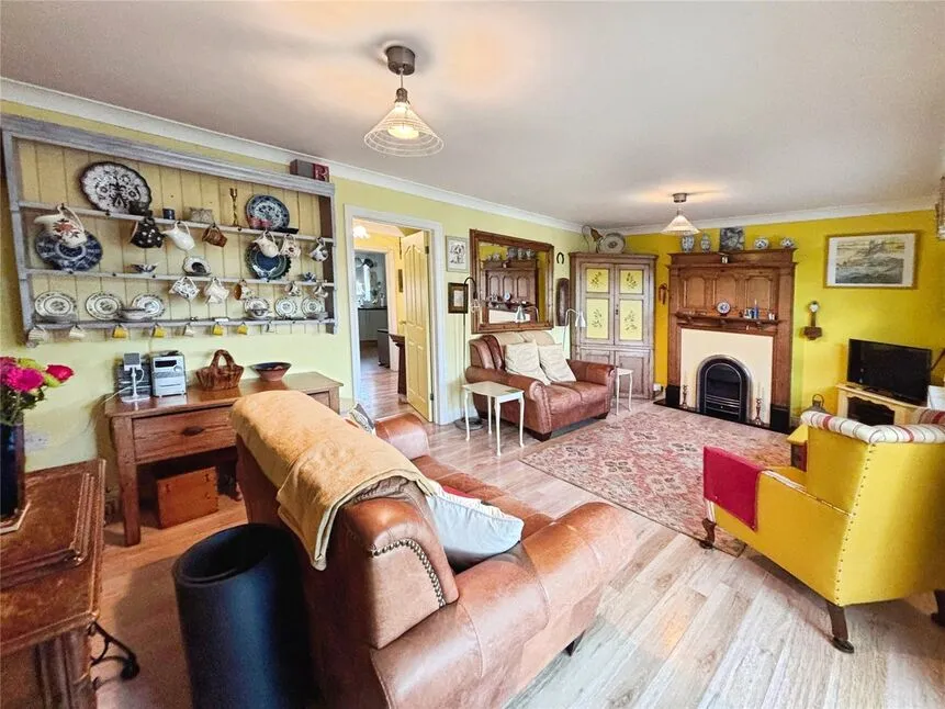 Devon Avenue, Walmer, Kent, CT14, photo 2