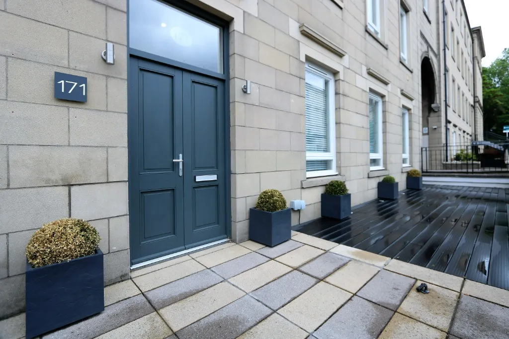 3 bed flat to rent, Elderslie Street, Glasgow, G3