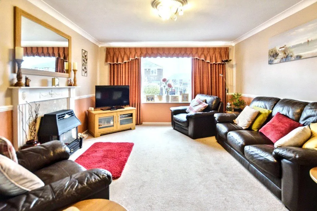 Fairfield Walk, Ossett, WF5, photo 13