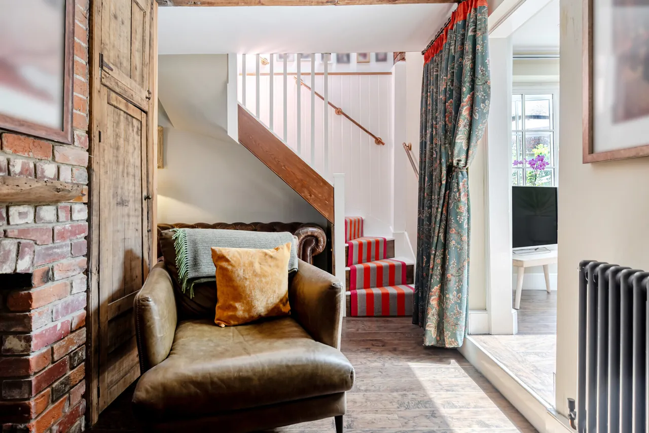 Charnham Street, Hungerford, RG17, photo 10