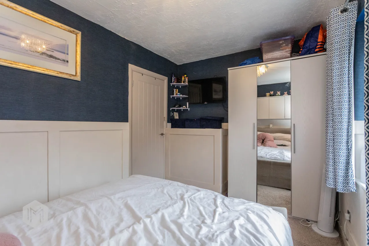 Knott Lane, Bolton, BL1 5TG, photo 16