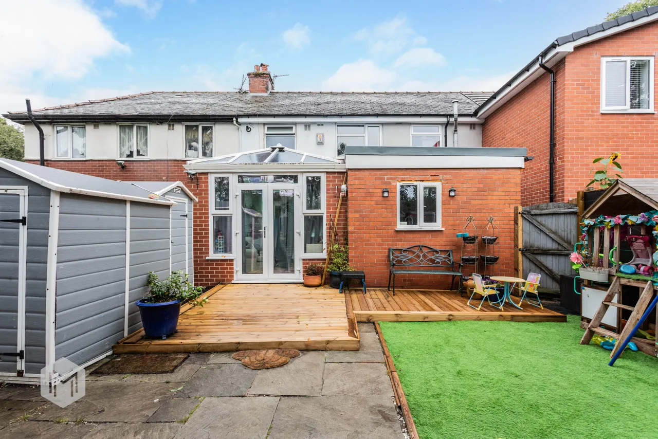 Knott Lane, Bolton, BL1 5TG, photo 4