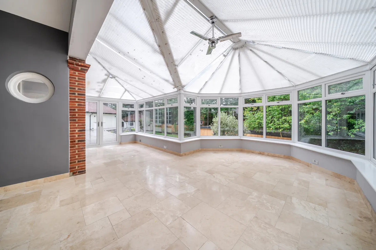 Reading Road North, Fleet, GU51, photo 4