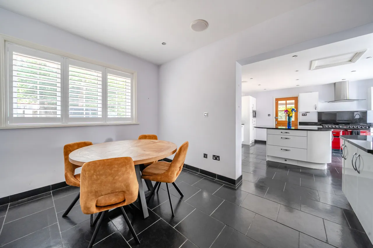 Reading Road North, Fleet, GU51, photo 5
