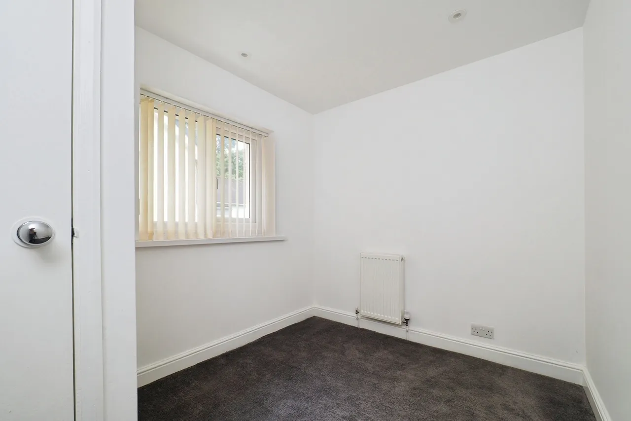 Spring Green, Clifton, Nottingham, NG11, photo 11