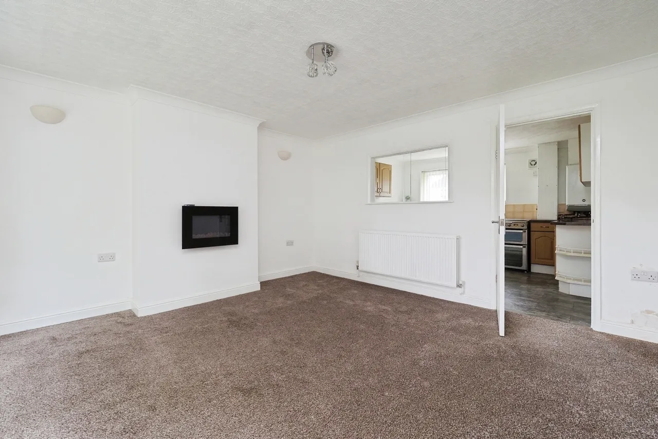 Spring Green, Clifton, Nottingham, NG11, photo 2