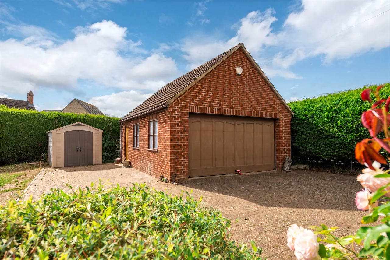 Northampton Road, Lavendon, MK46, photo 11