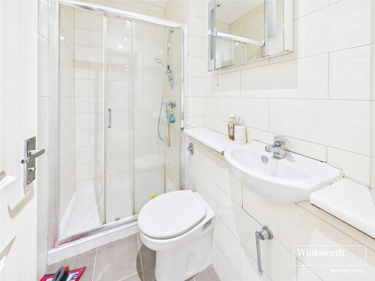 Tudor Close, Kingsbury, NW9, photo 8