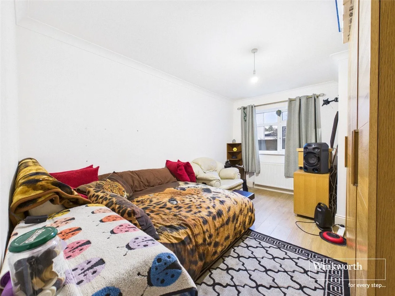 Tudor Close, Kingsbury, NW9, photo 9