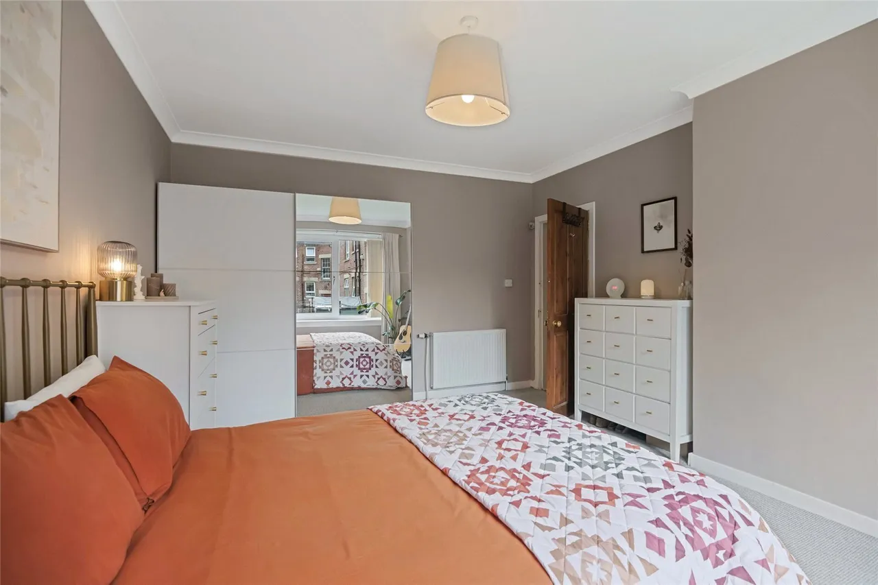 Dixon Avenue, Glasgow, Glasgow City, G42, photo 10
