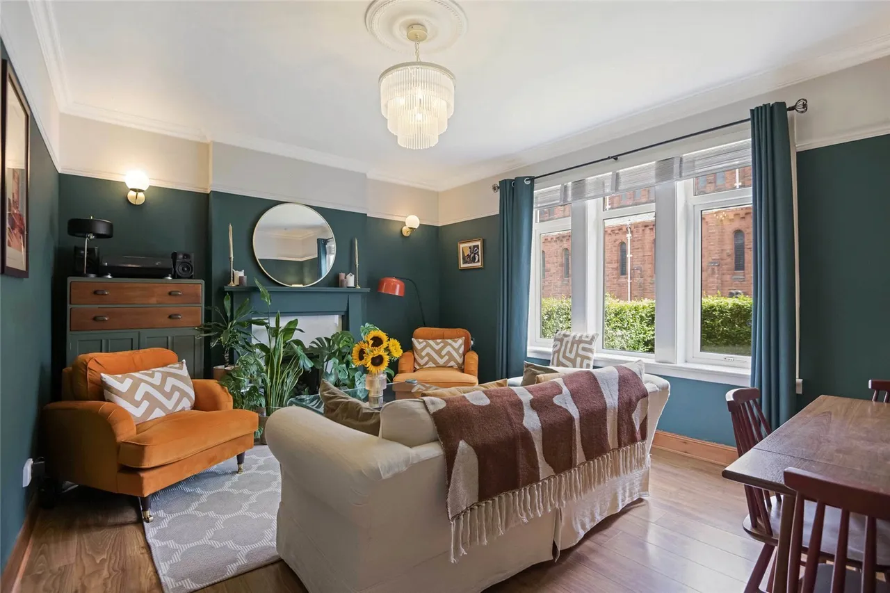 Dixon Avenue, Glasgow, Glasgow City, G42, photo 4