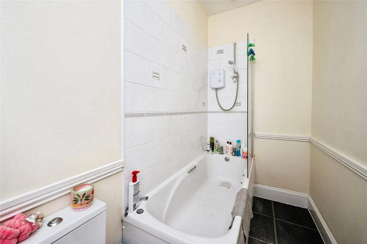 Hamilton Drive, Nottingham, NG7, photo 12