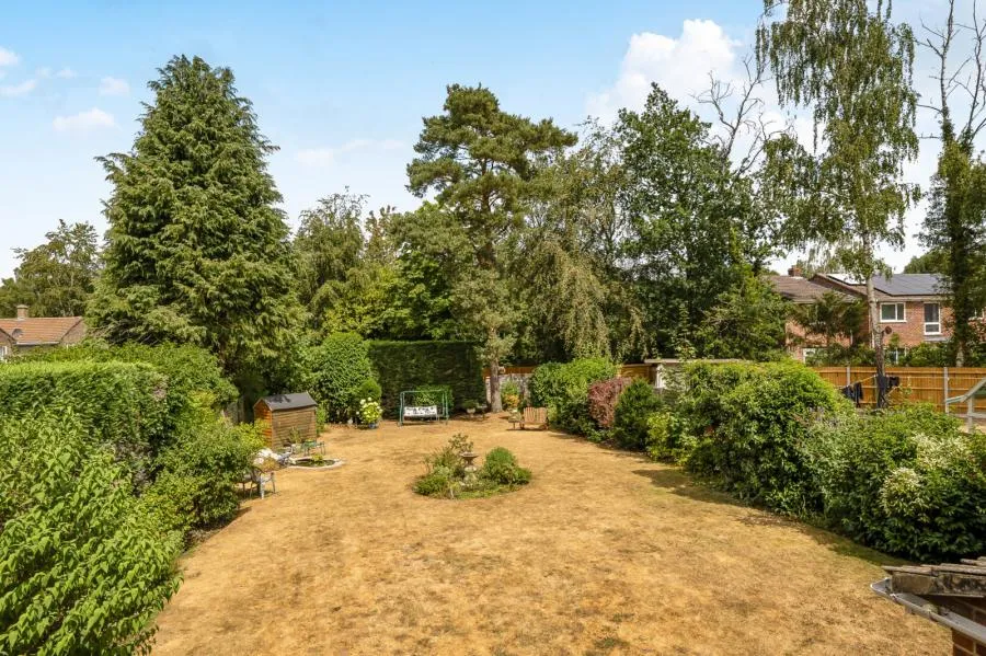 Penwood Heights, Penwood Highclere, RG20, photo 3