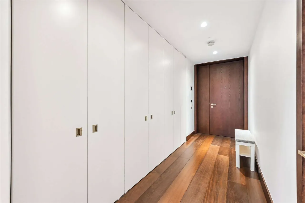 Kings Gate Walk, Westminster, London, SW1E 6AN, photo 6