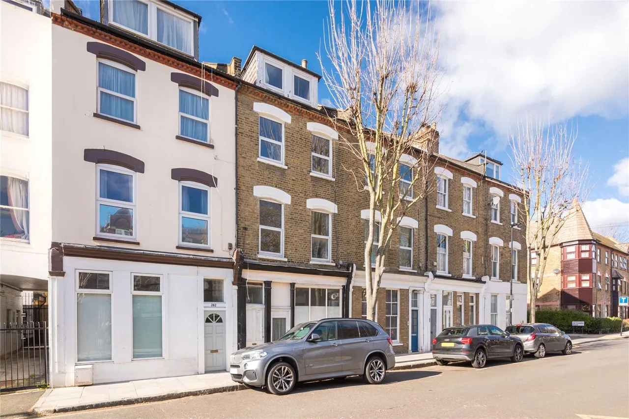 Sussex Way, London, N19, photo 3