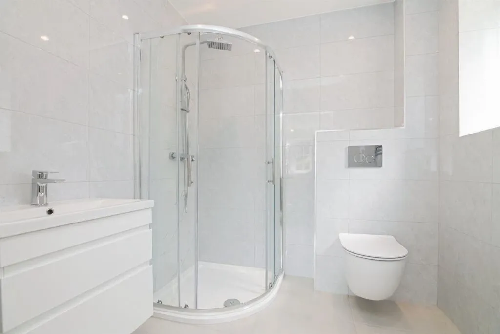 Wannock Gardens, (chigwell Border), IG6 2SH, photo 24