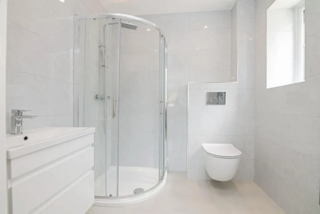 Wannock Gardens, (chigwell Border), IG6 2SH, photo 20
