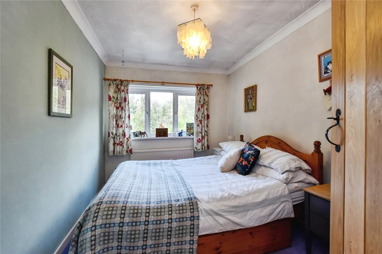 The Lone, Clydach, SA6, photo 12