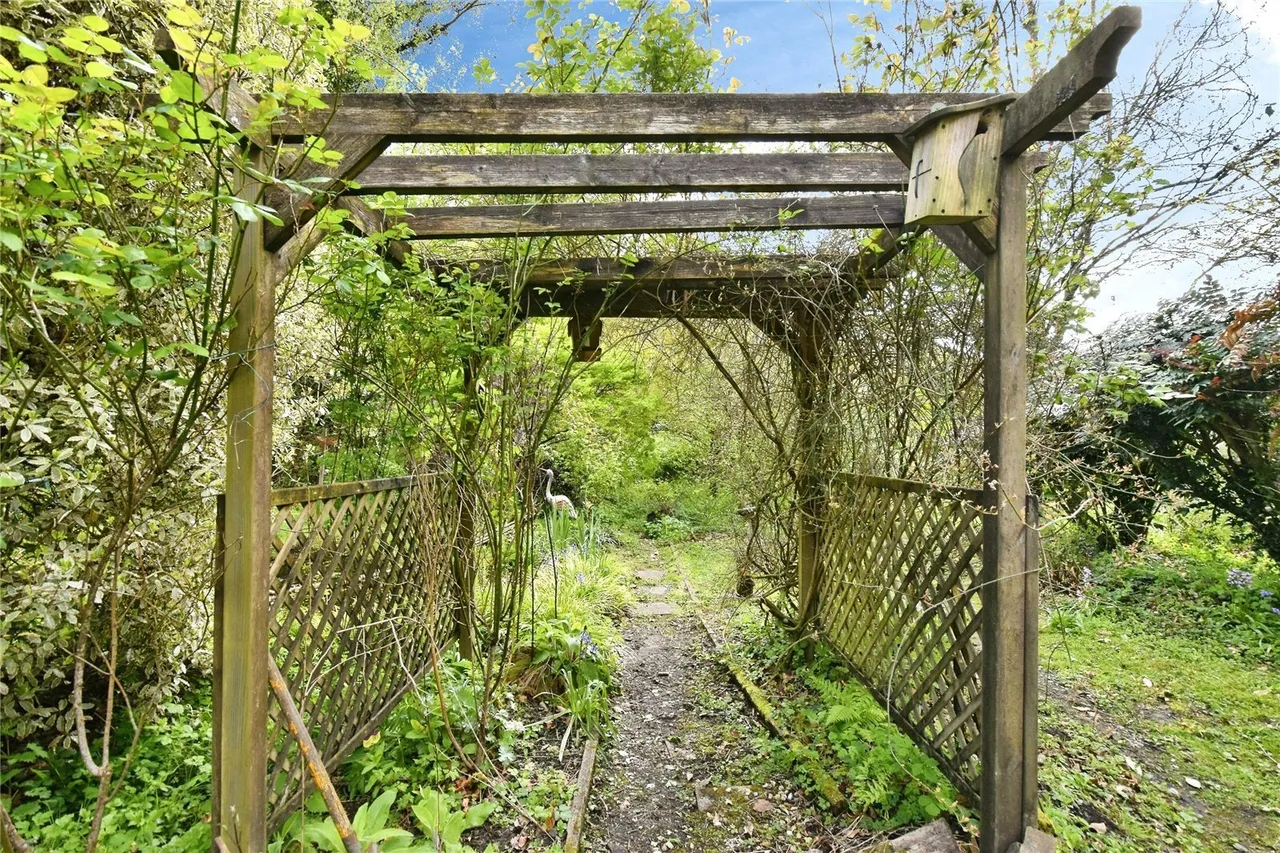 The Lone, Clydach, SA6, photo 28