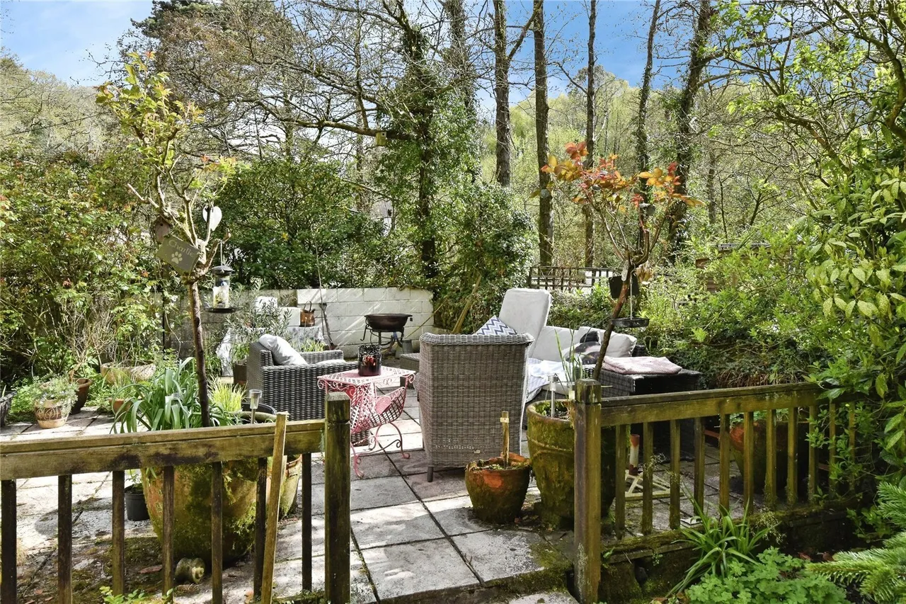 The Lone, Clydach, SA6, photo 27