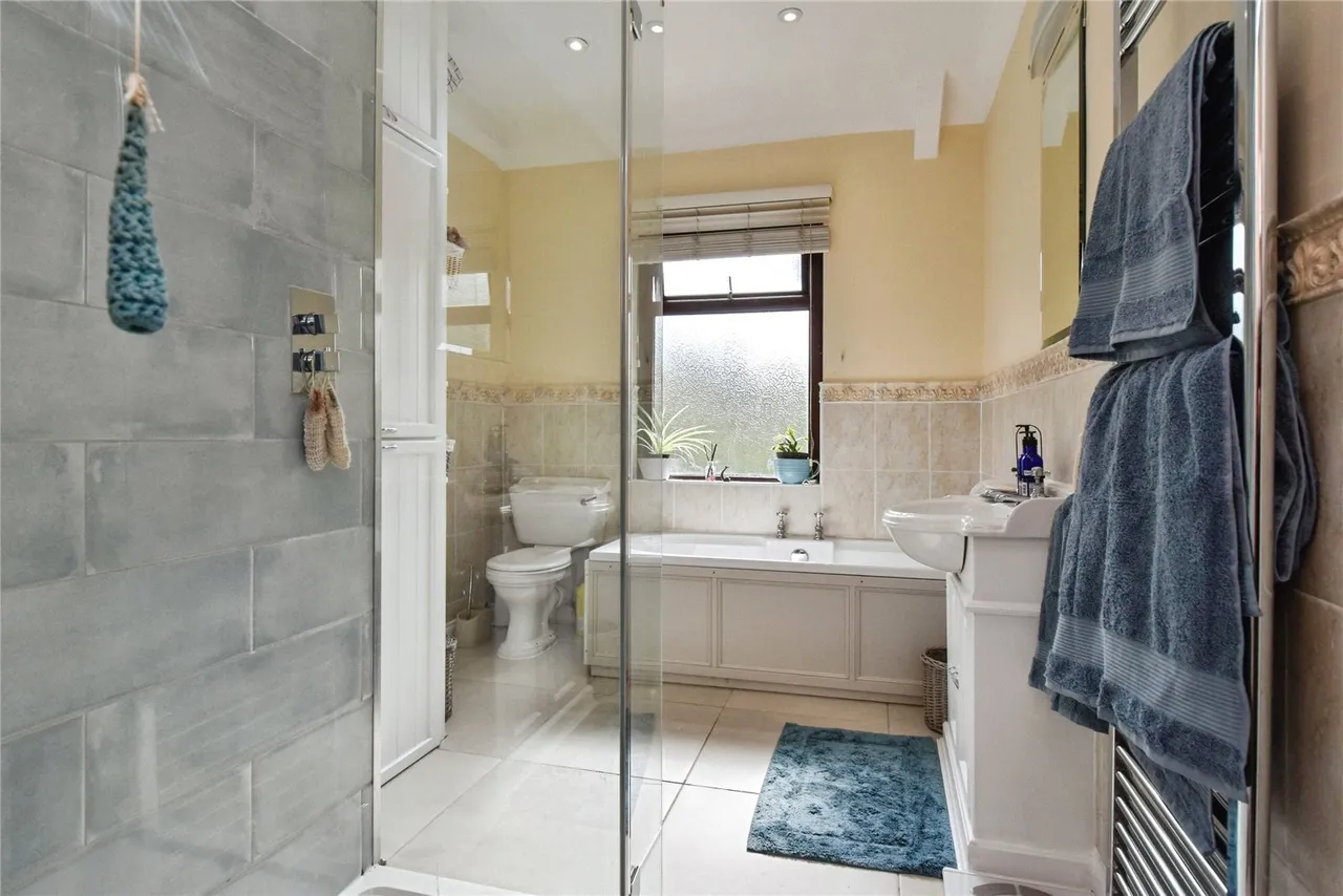The Lone, Clydach, SA6, photo 13