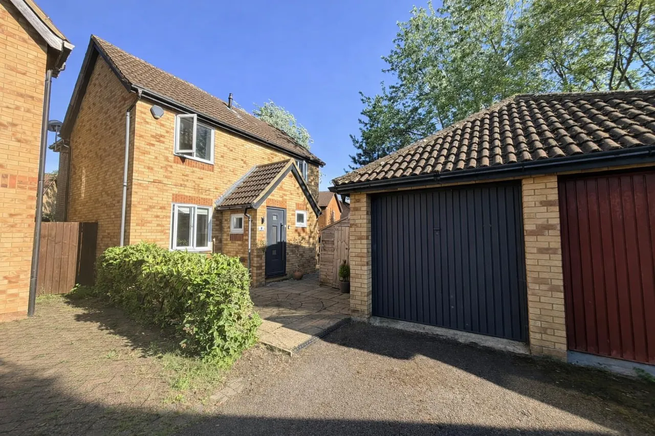 Morebath Grove, Milton Keynes, MK4, photo 29