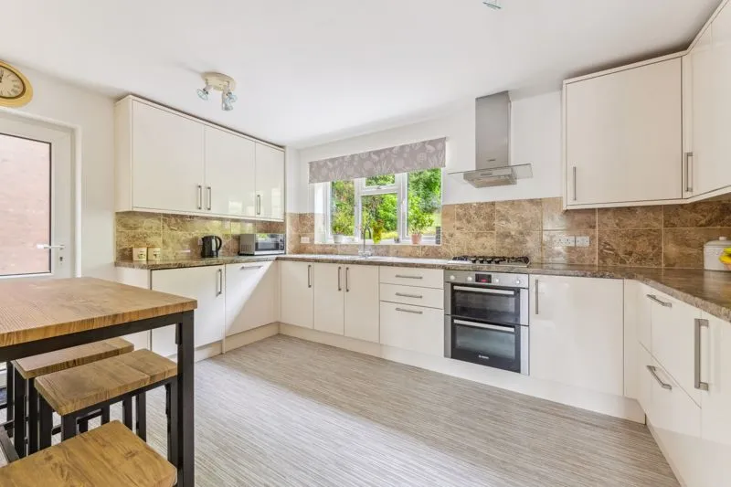 Badgers Way, Marlow Bottom SL7 3QU, photo 7