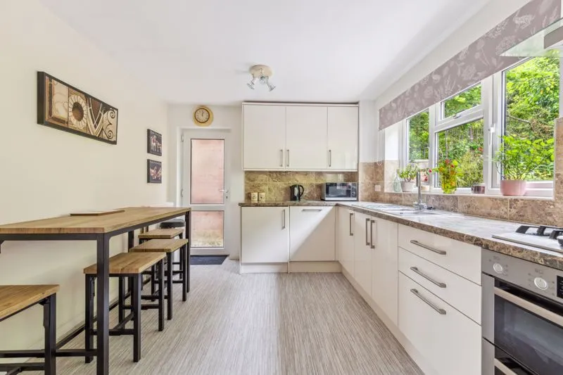 Badgers Way, Marlow Bottom SL7 3QU, photo 5