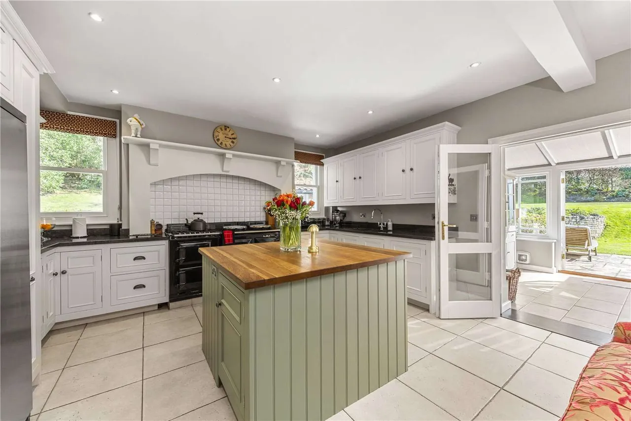Marley Lane, Haslemere, Surrey, GU27 3PZ, photo 5