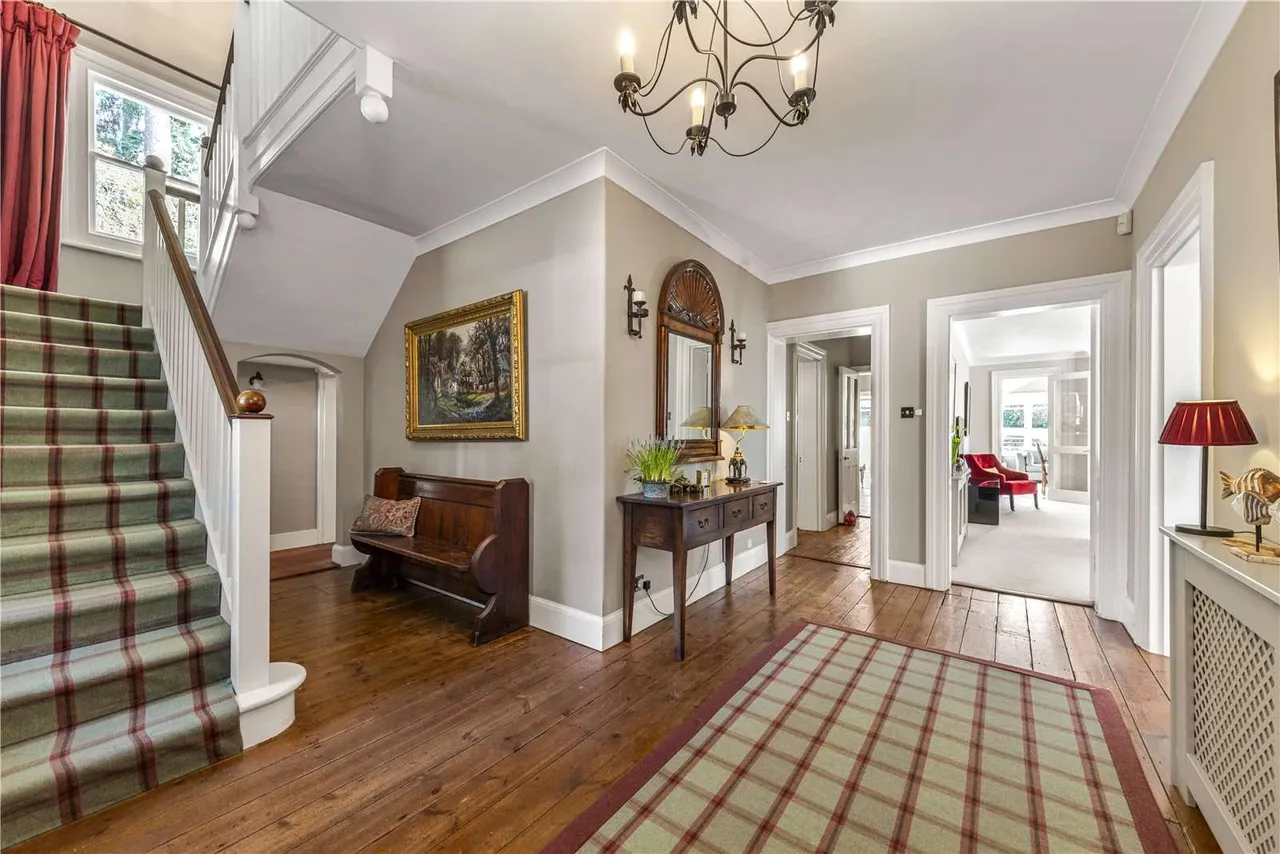 Marley Lane, Haslemere, Surrey, GU27 3PZ, photo 6