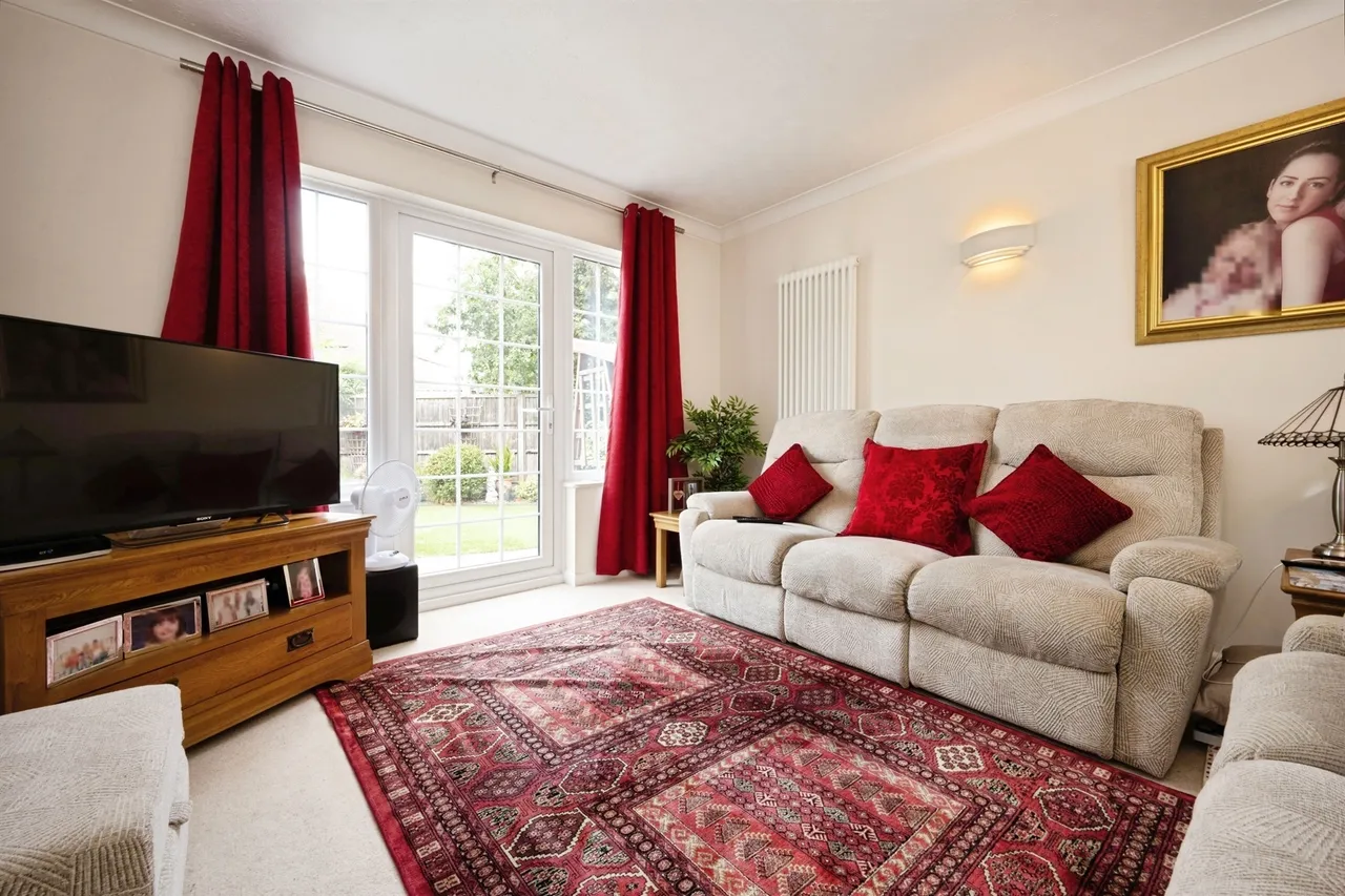 Kingsbrook Road, Bedford, photo 5