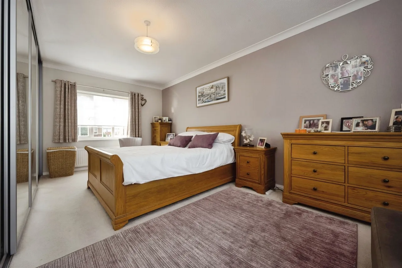 Kingsbrook Road, Bedford, photo 7