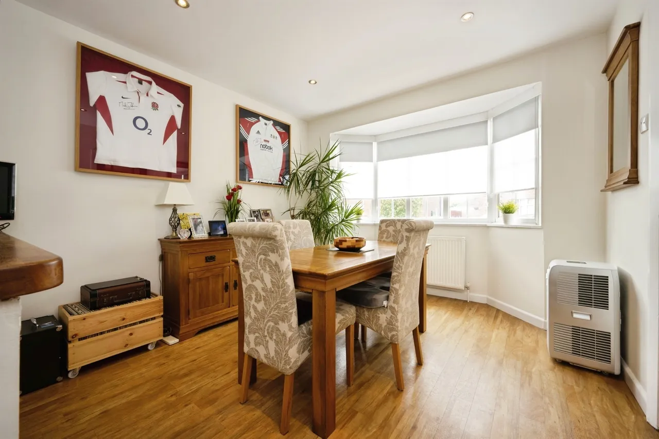 Kingsbrook Road, Bedford, photo 4